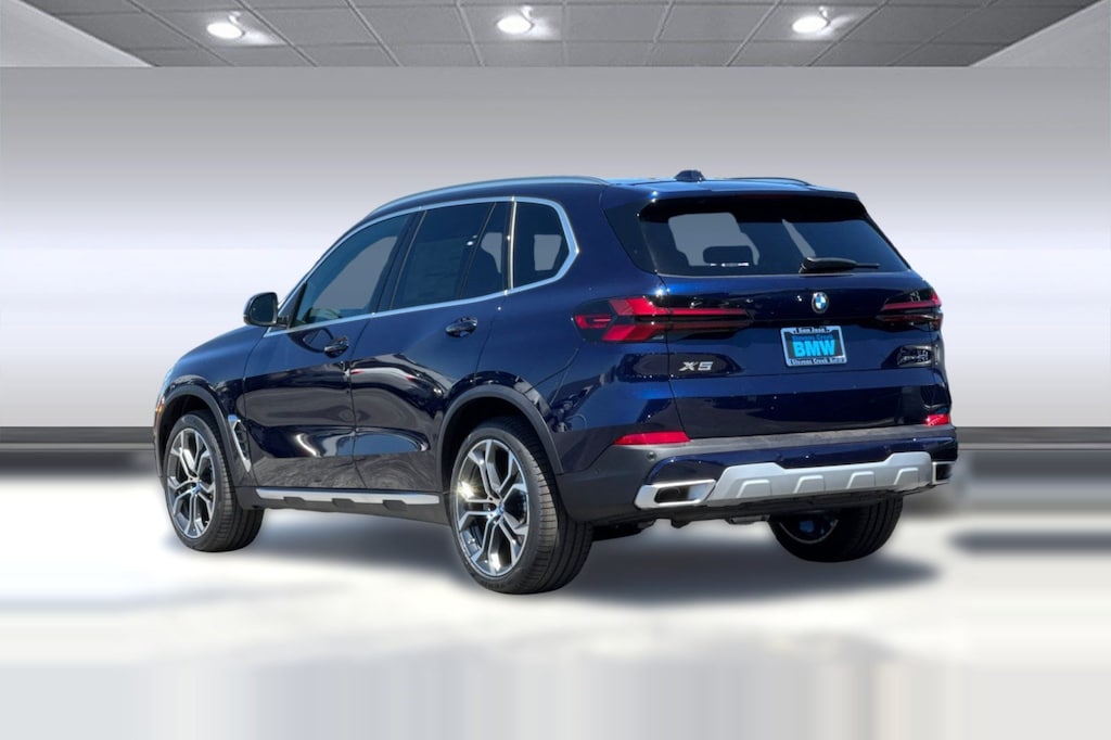 New 2026 BMW X5 xDrive40i SUV