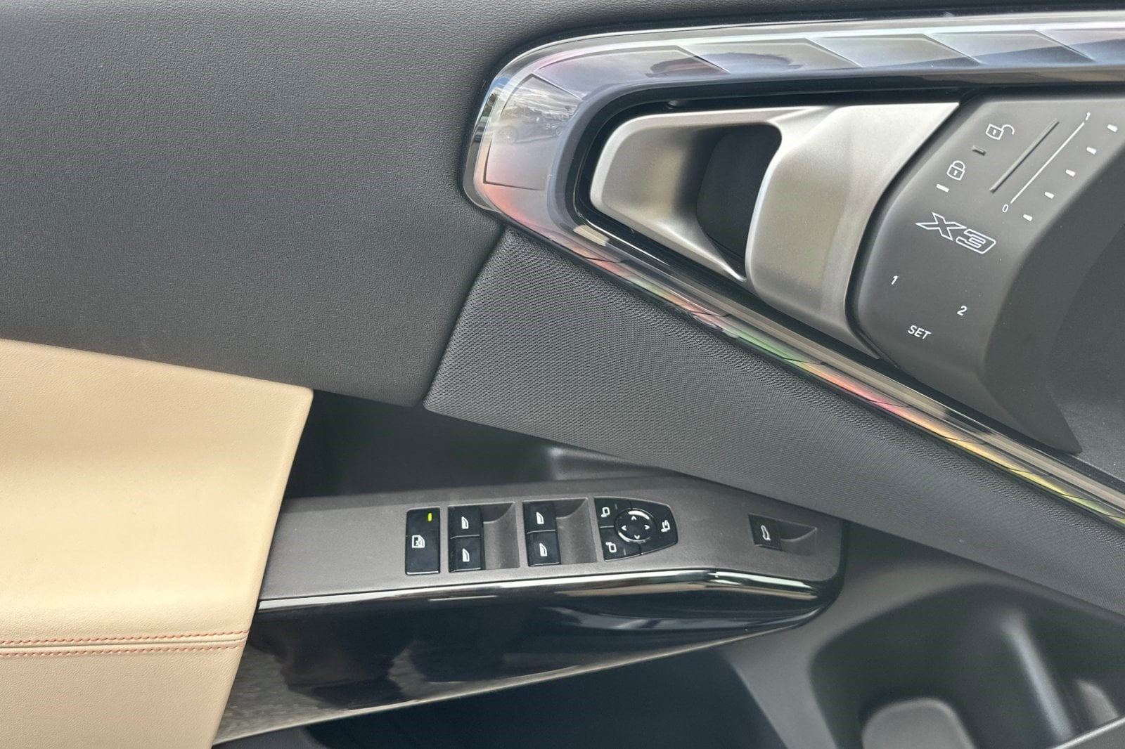 2026 BMW X3 30 - Photo 14