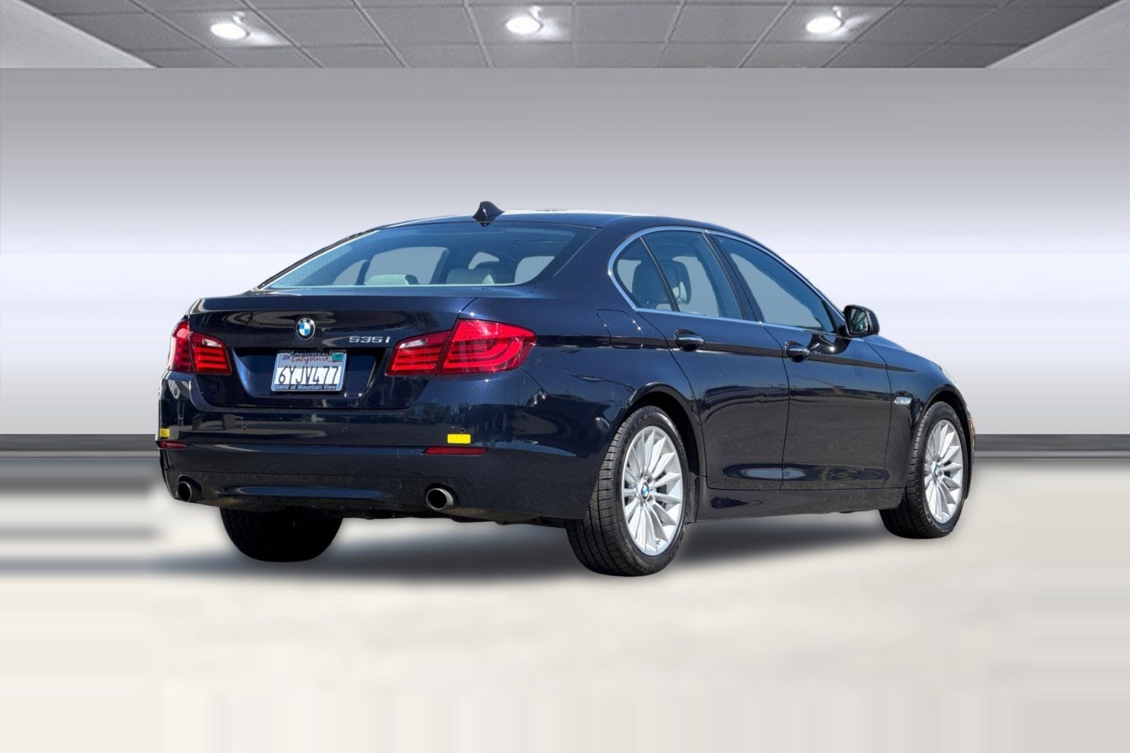 2013 BMW 535i photo 3