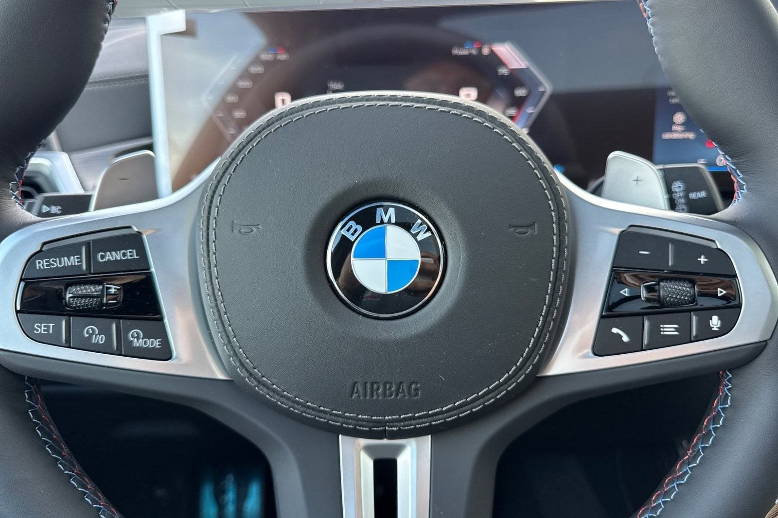 2026 BMW X5 M60i - Photo 15