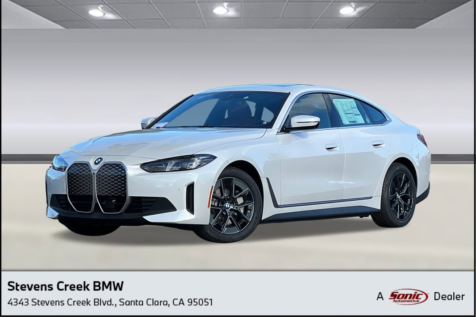 2025 BMW i4 40's photo