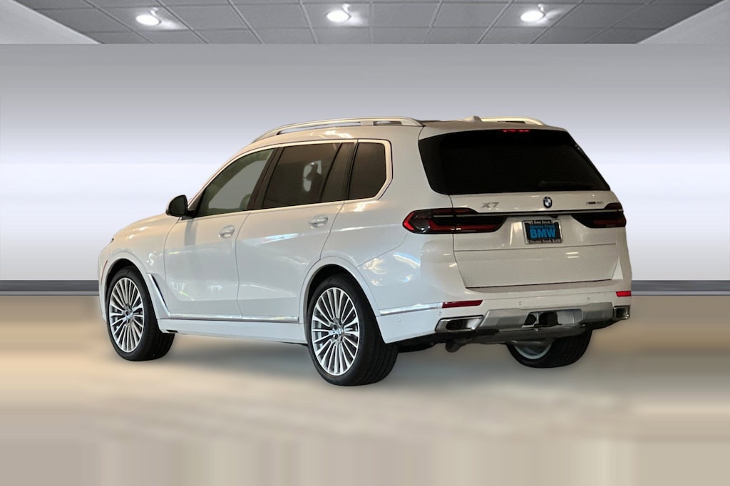 New 2026 BMW X7 xDrive40i SUV