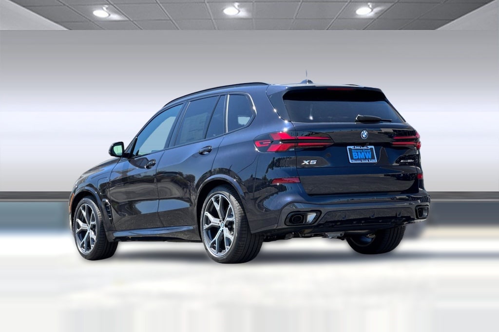 New 2026 BMW X5 PHEV xDrive50e SUV