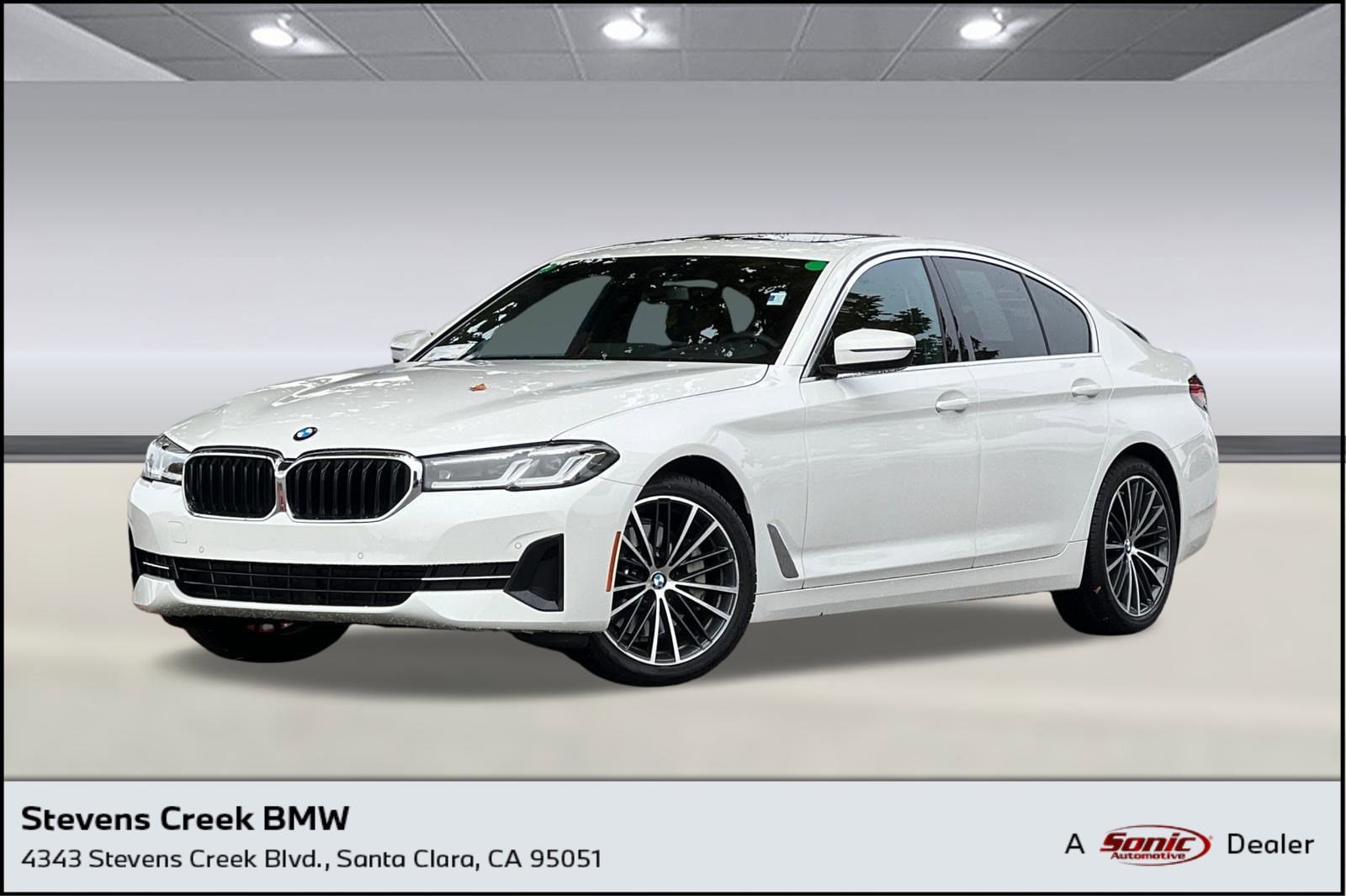 2022 BMW 5 Series 530i's photo