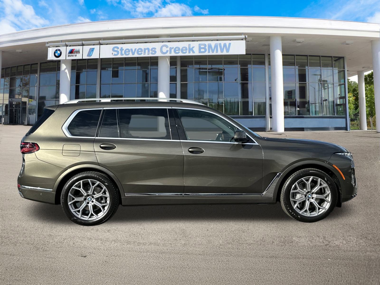2025 Bmw X7 xDrive40i photo 4