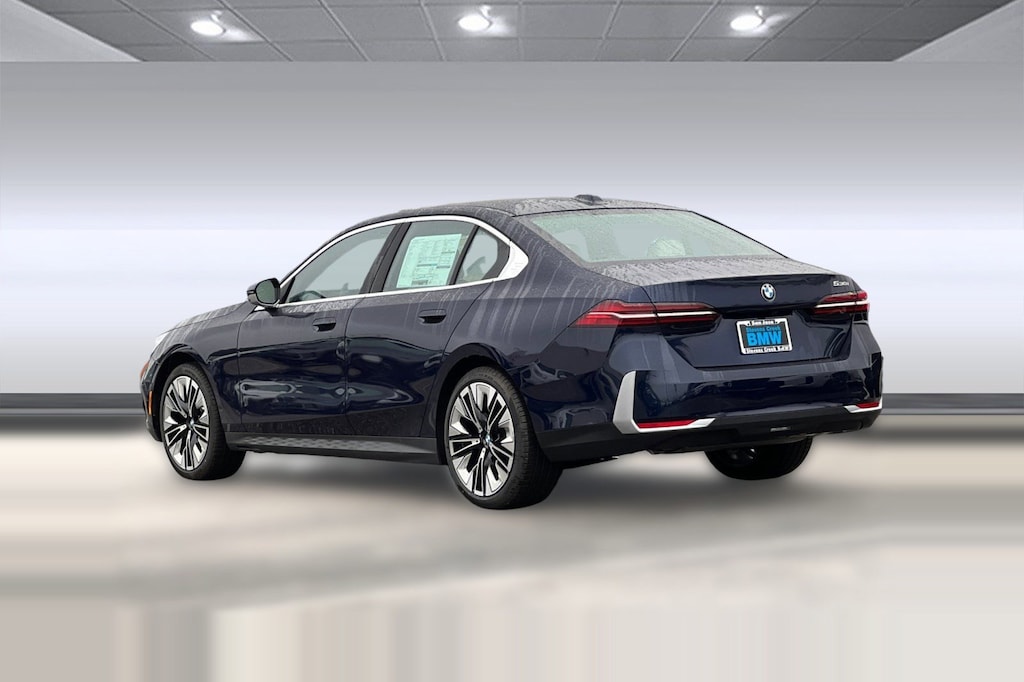 New 2026 BMW 530i Sedan
