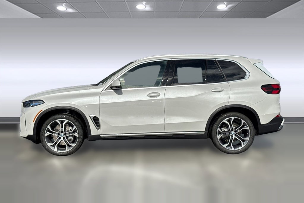 New 2026 BMW X5 xDrive40i SUV