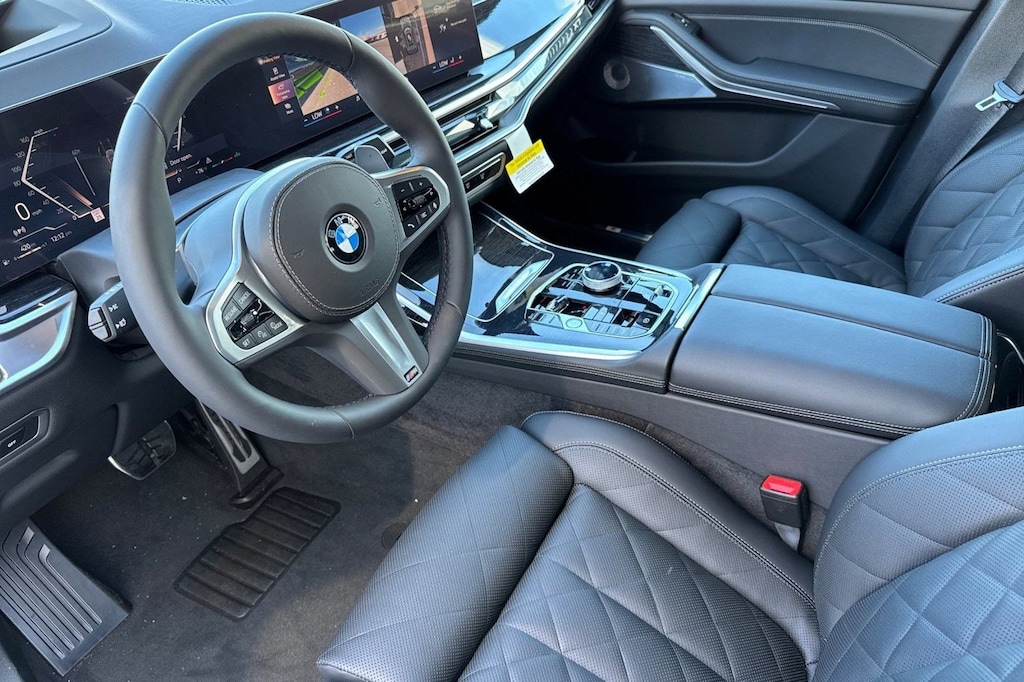 New 2026 BMW X7 xDrive40i SUV