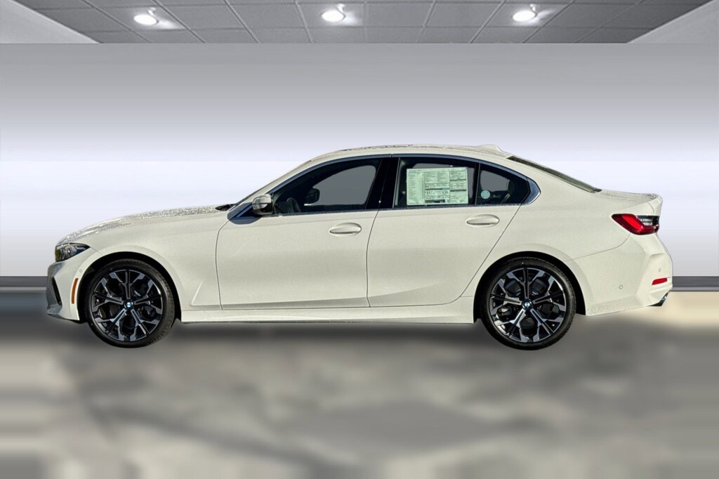 New 2026 BMW 330i Sedan