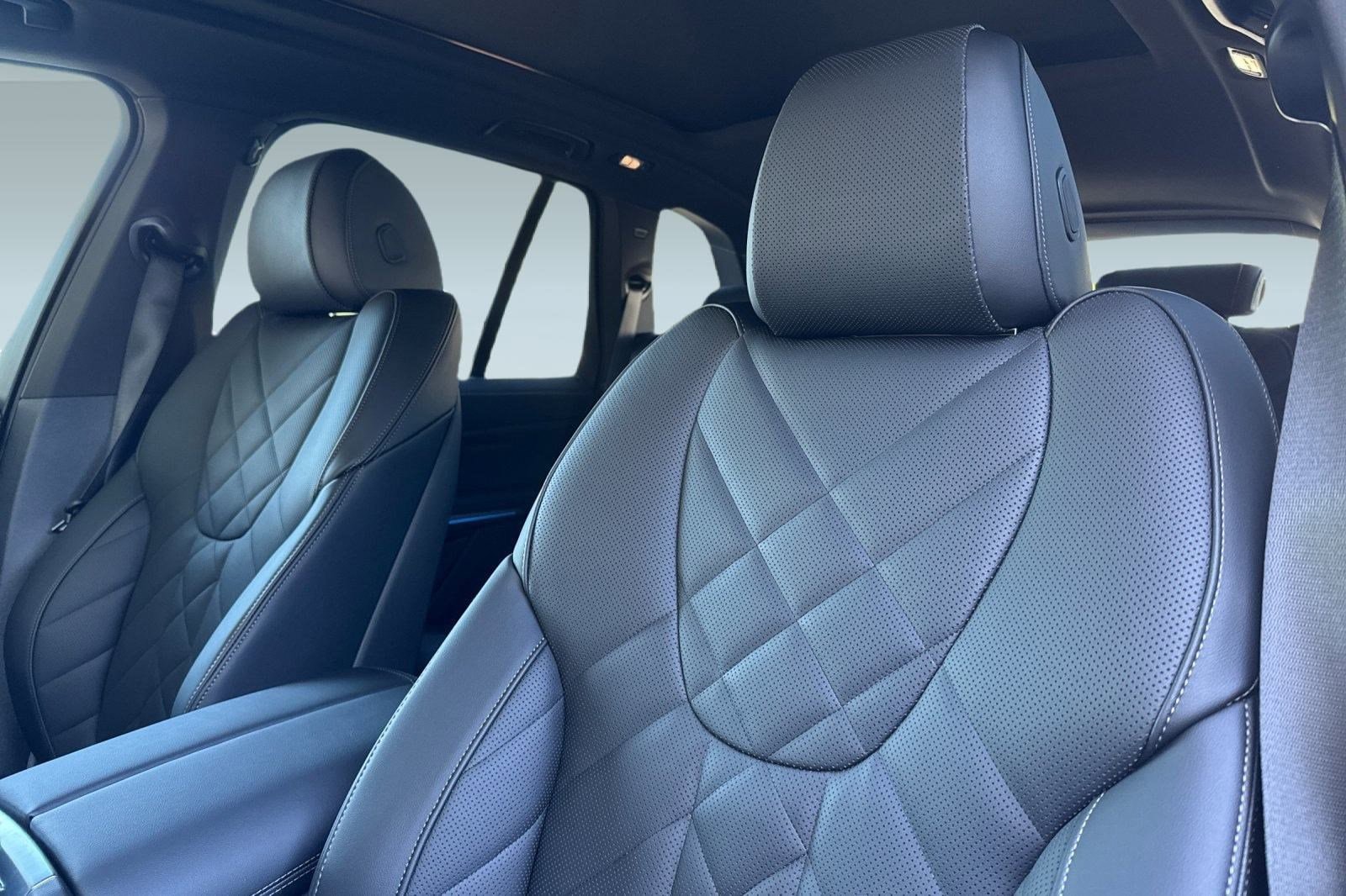 2026 BMW X5 50e - Photo 19