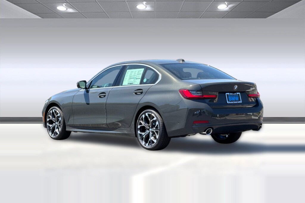 New 2026 BMW 330i Sedan