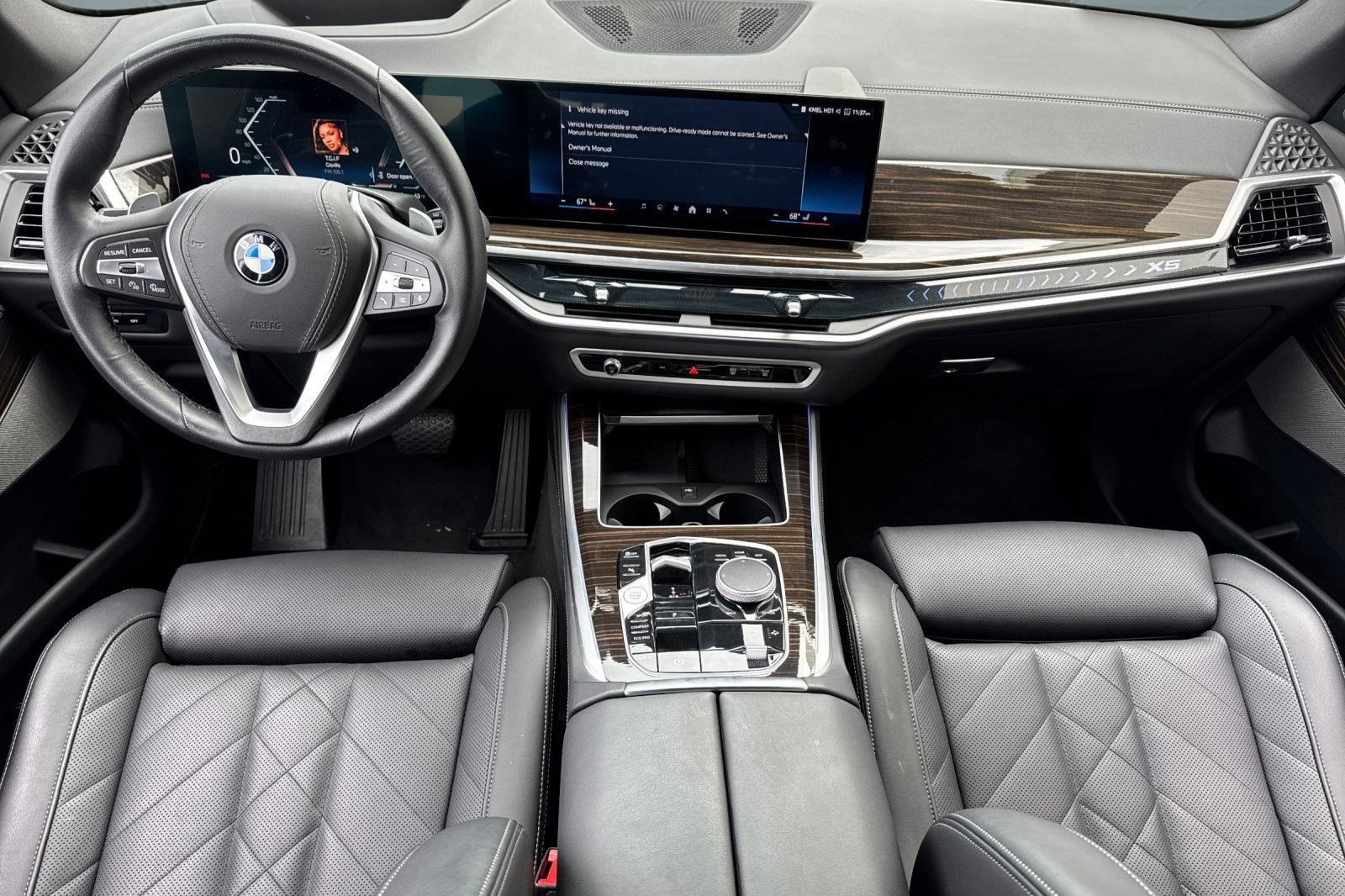 2025 BMW X5 40i - Photo 17
