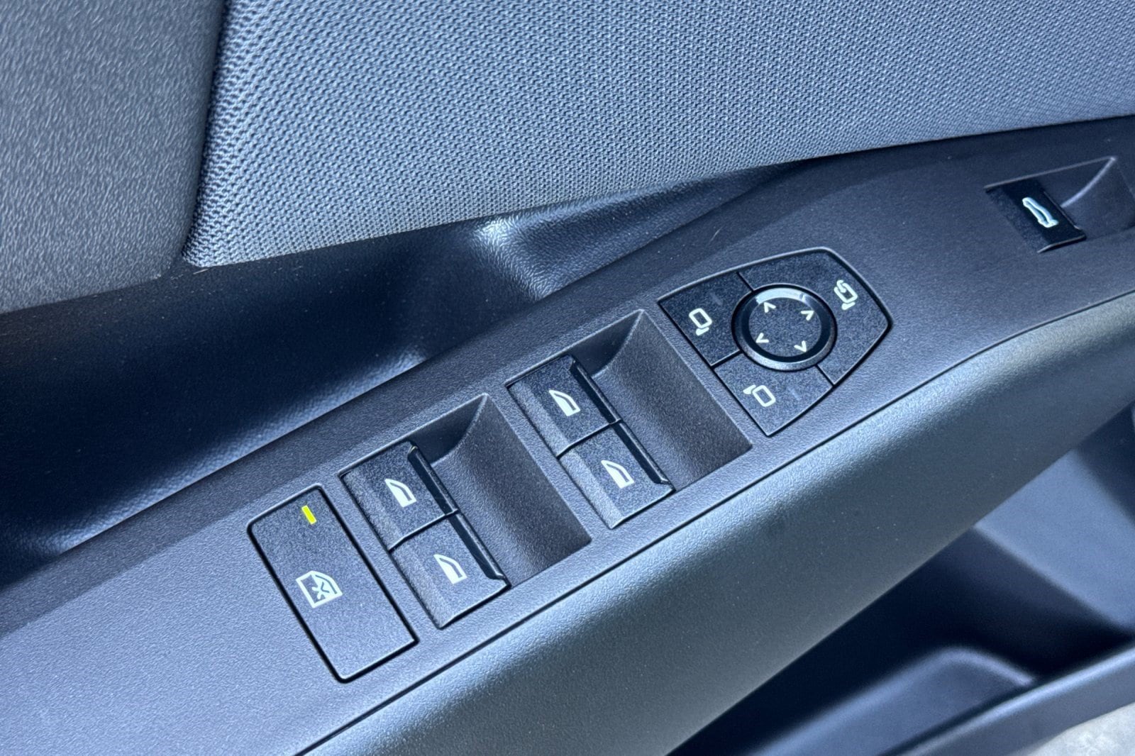 2025 BMW X3 30 - Photo 14