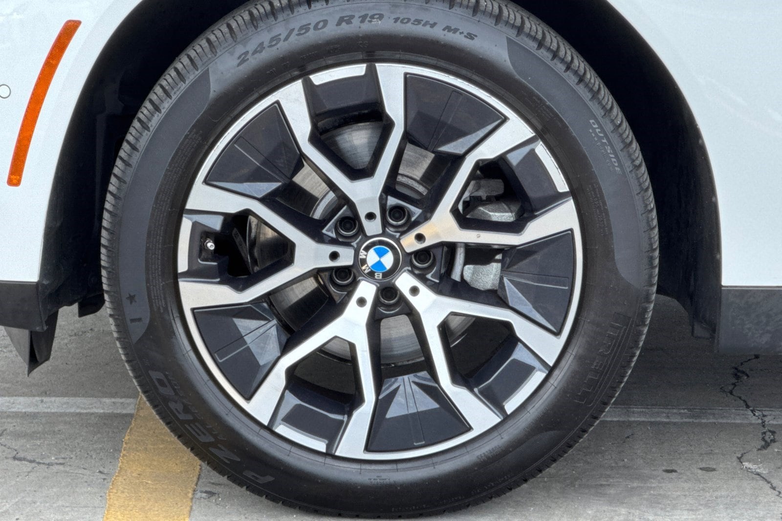 2025 BMW X3 30 - Photo 11