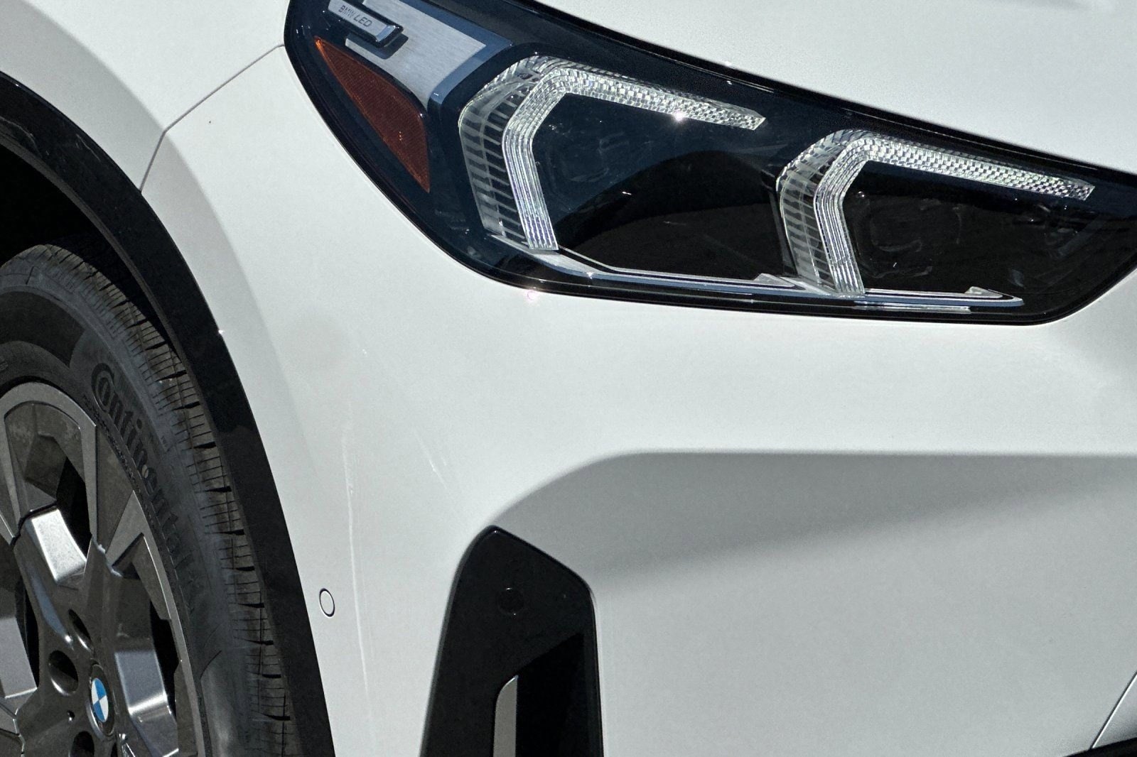 2025 BMW X1 28i - Photo 10