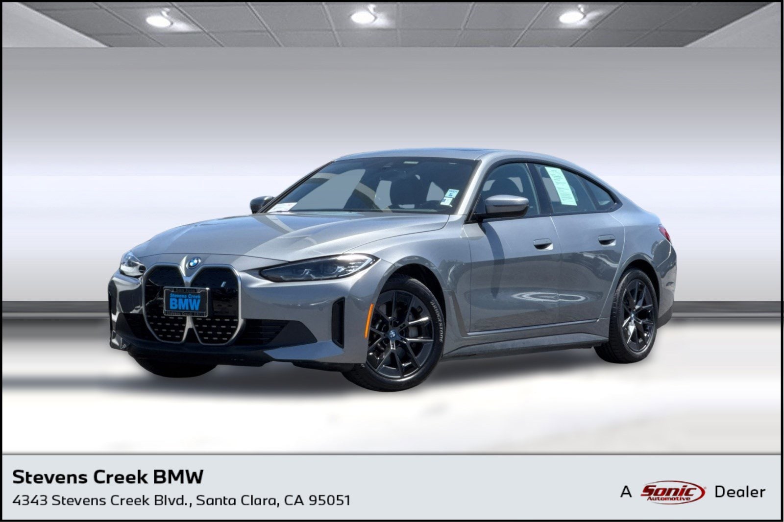 2023 BMW i4 eDrive35's photo