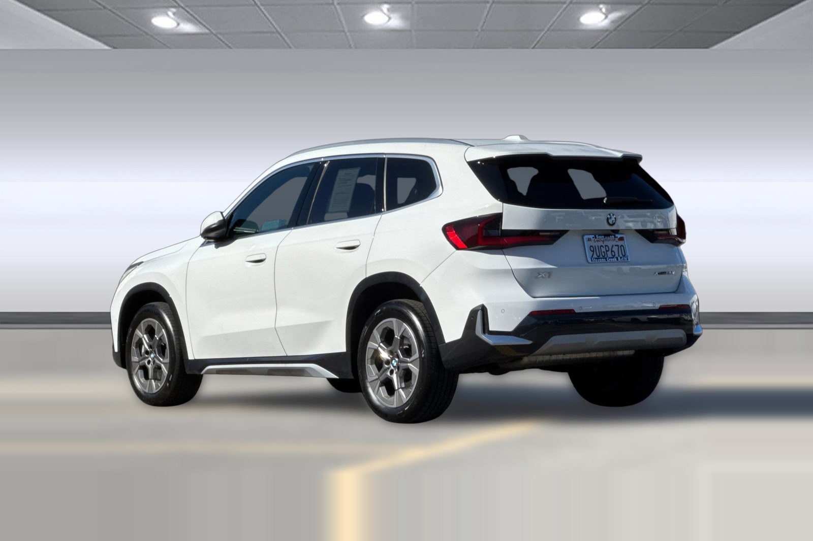 2025 BMW X1 28i - Photo 3