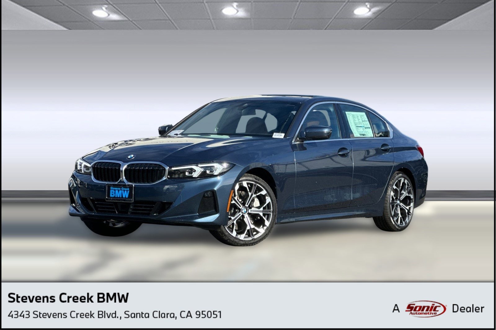 2026 BMW 3 Series 330i's photo