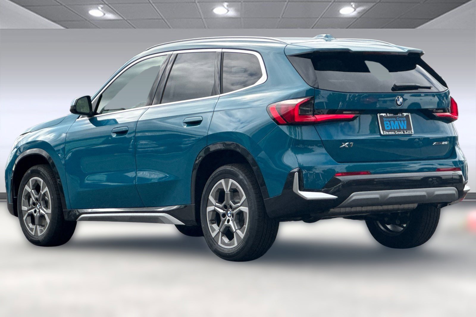2025 Bmw X1 XDrive28i photo 3