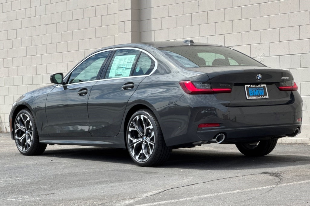 New 2026 BMW 330i Sedan
