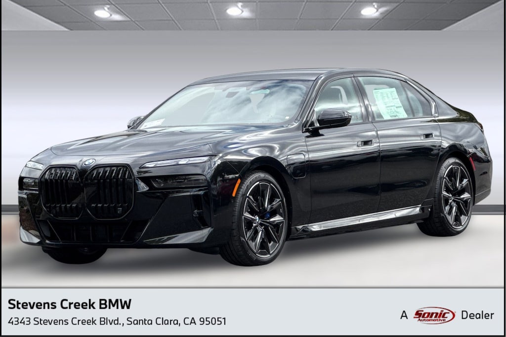New 2026 BMW 750e xDrive Sedan
