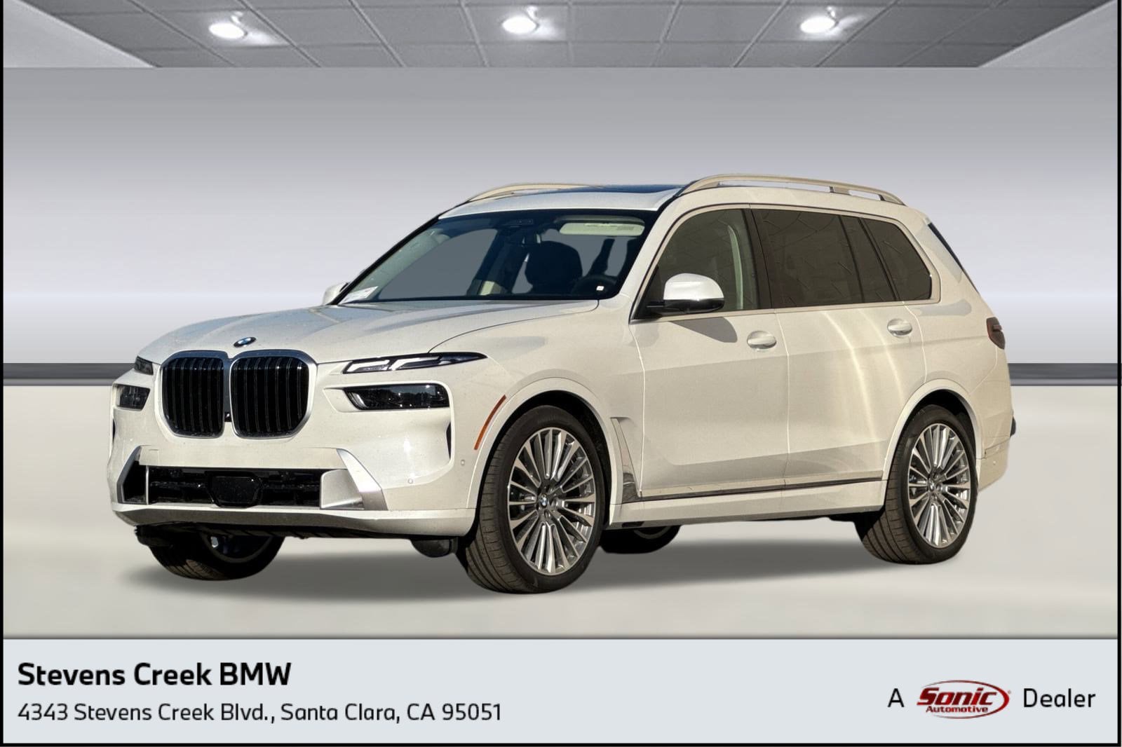 2026 BMW X7 40i's photo