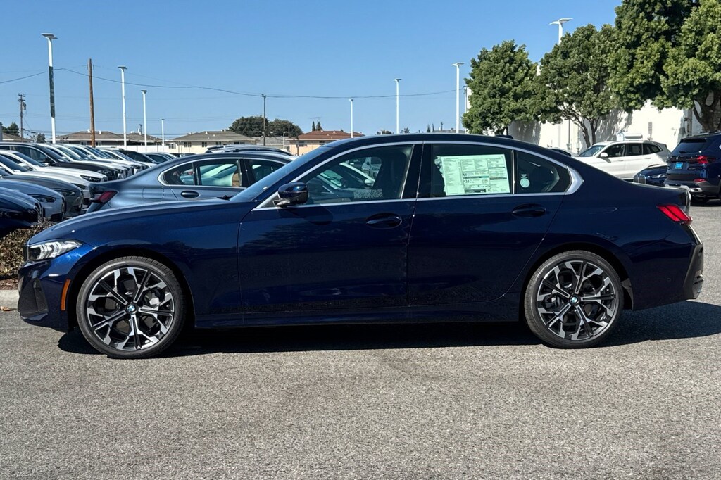 New 2026 BMW 330i Sedan