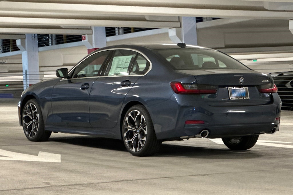 New 2026 BMW 330i Sedan