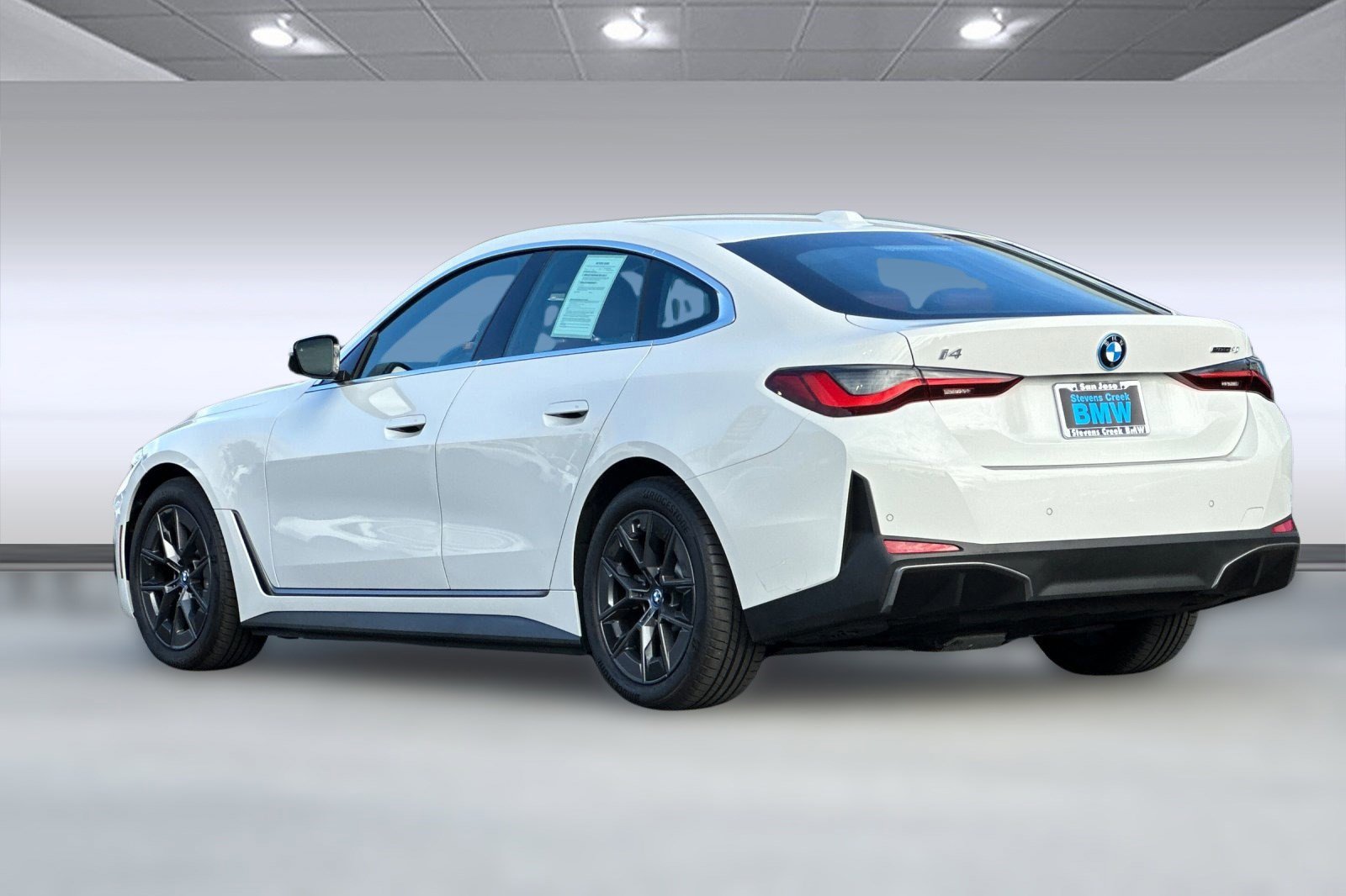 2022 Bmw i4 eDrive40 photo 3
