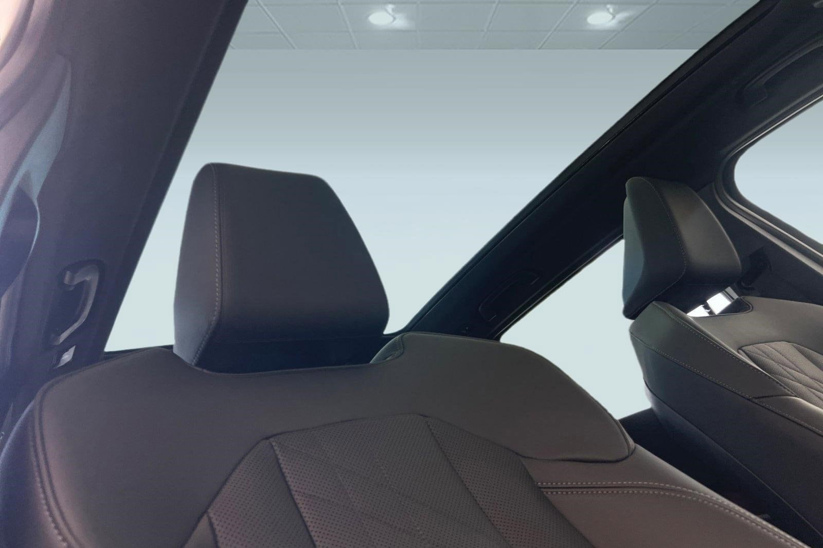 2025 BMW X3 30 - Photo 24