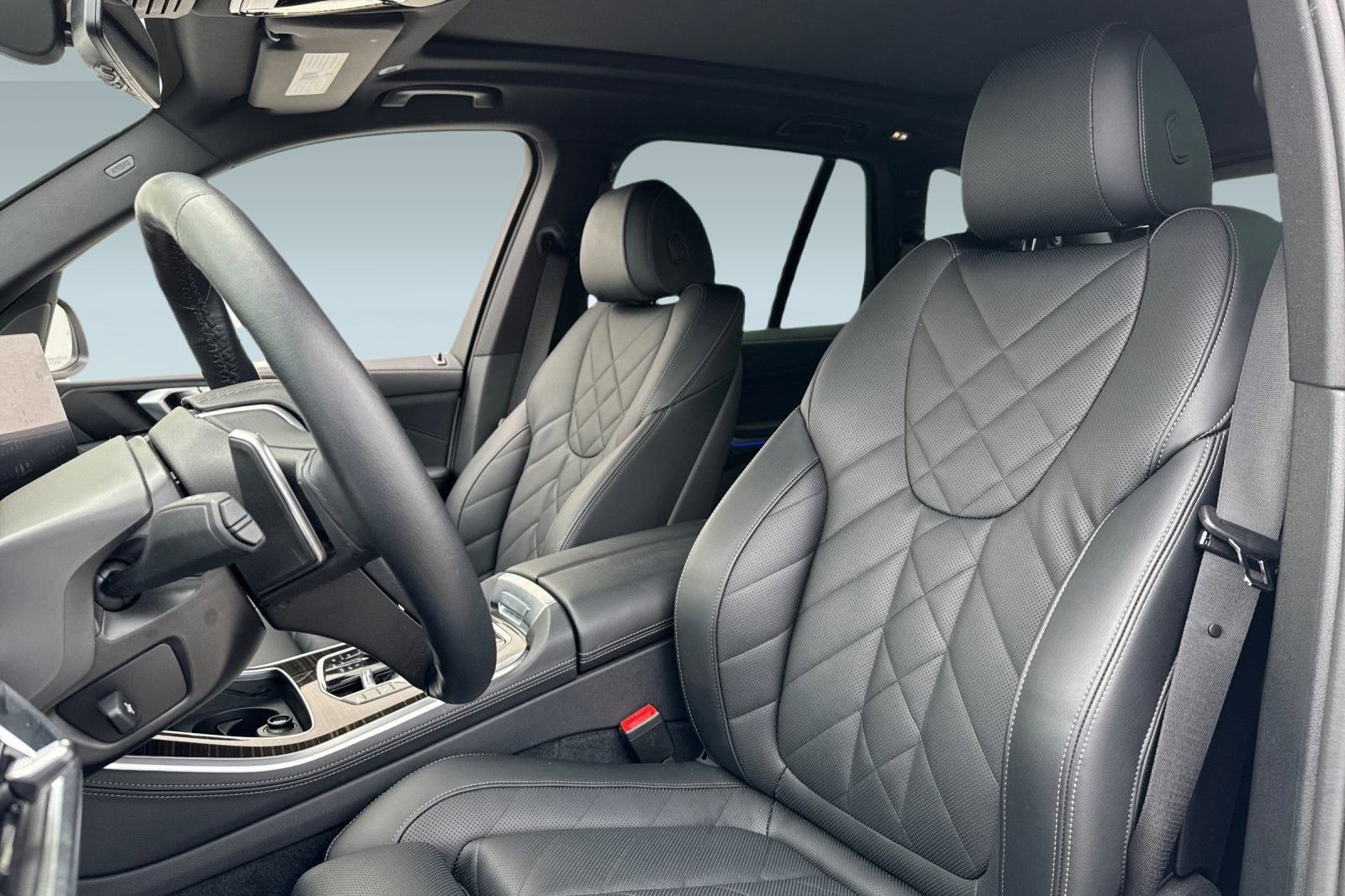2025 BMW X5 40i - Photo 23