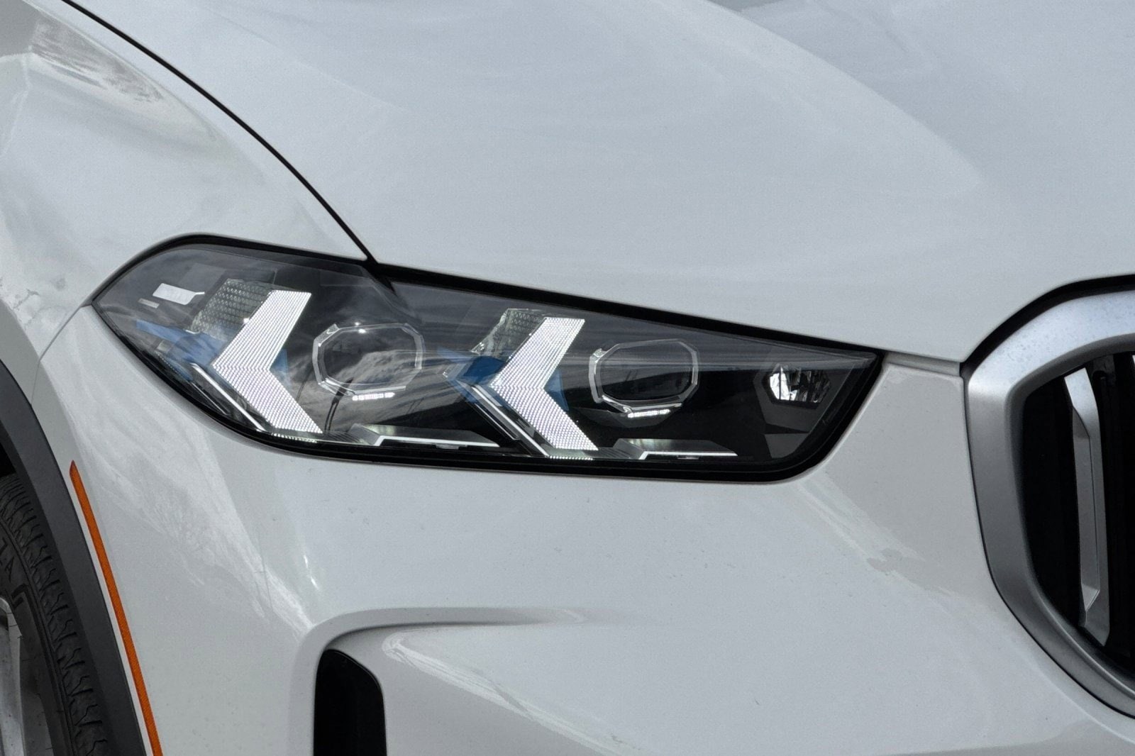 2025 BMW X5 40i - Photo 10