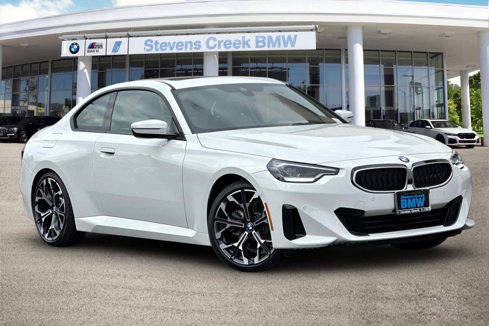 2025 Bmw 230i photo 2