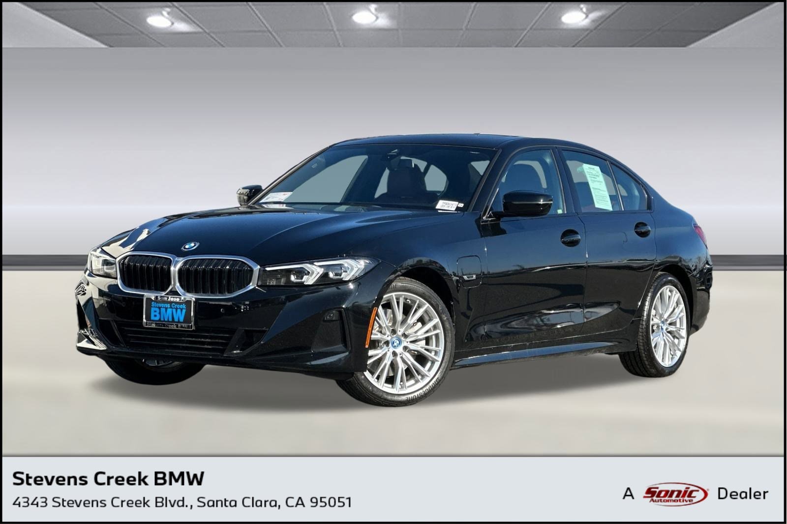 2023 BMW 3 Series 330e