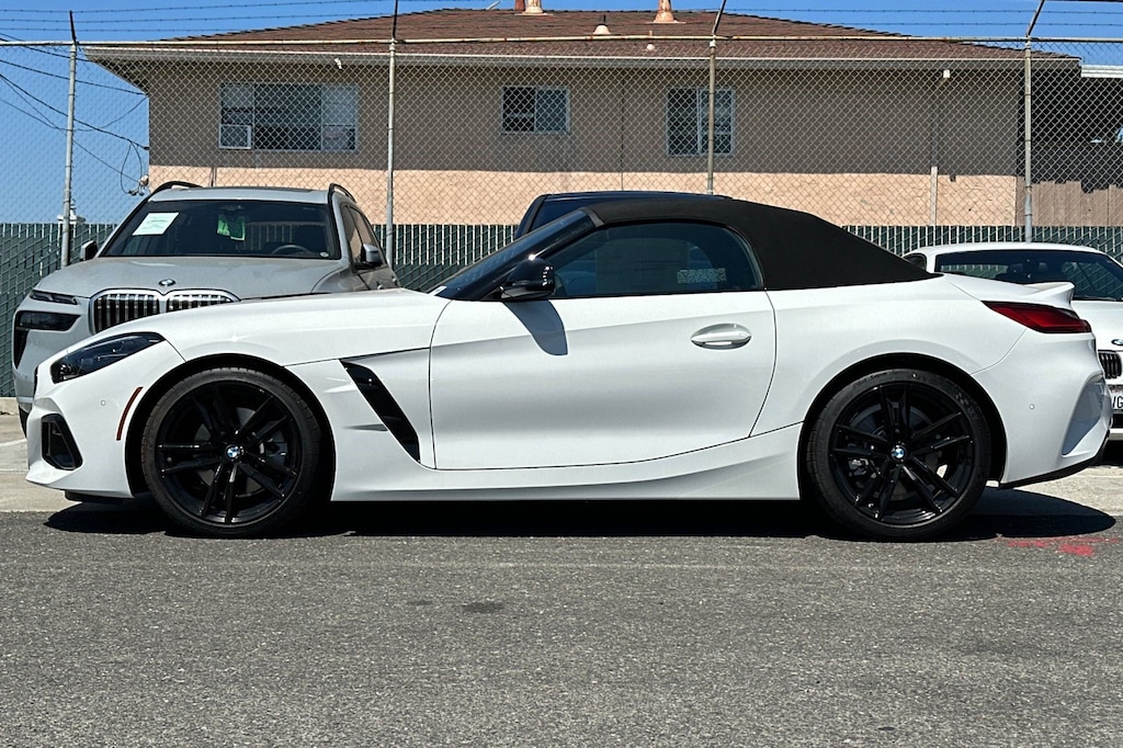 New 2026 BMW Z4 sDrive30i Convertible