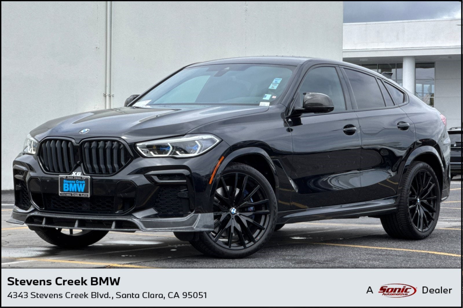 2023 BMW X6 M50i's photo