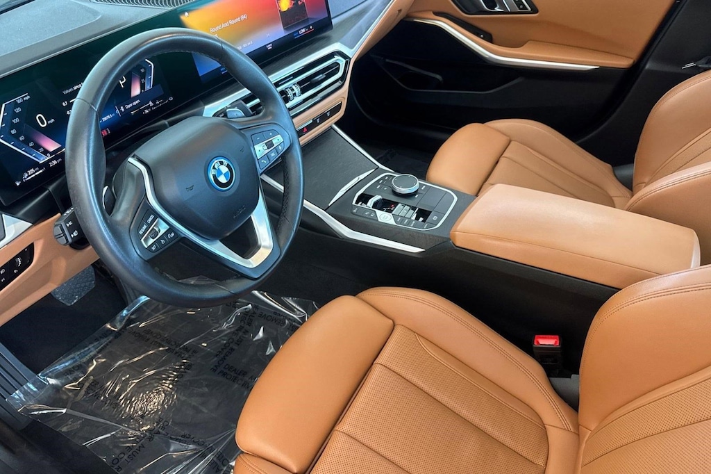 Certified 2023 BMW 330e Sedan