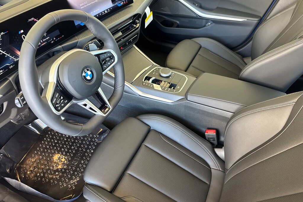 New 2026 BMW 330i Sedan