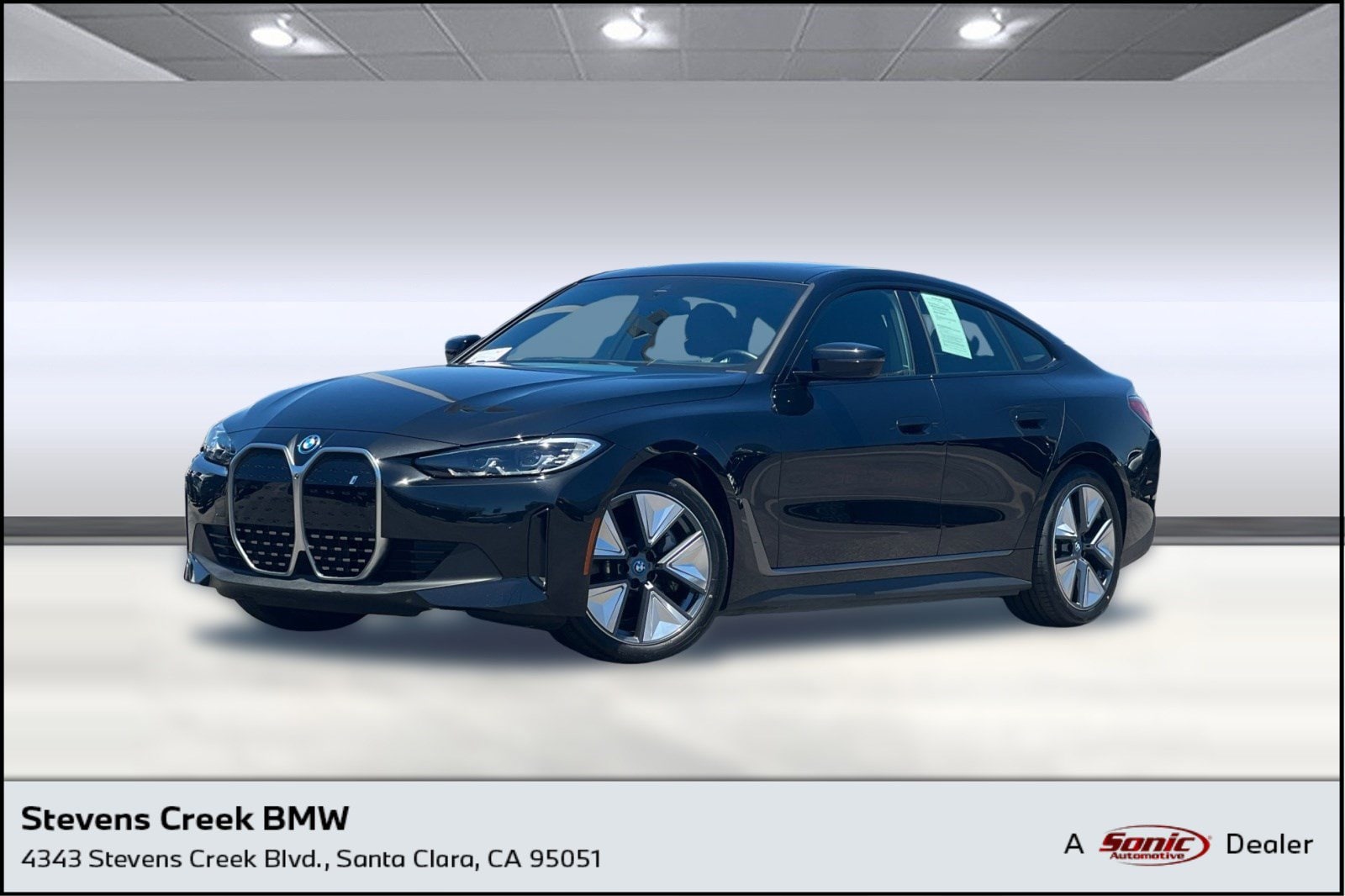 2023 BMW i4 eDrive35's photo