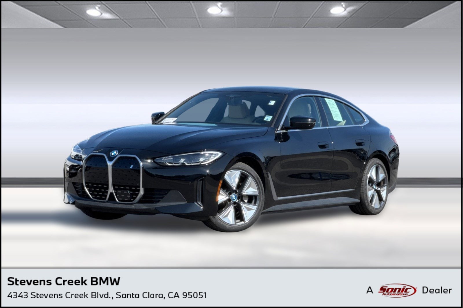 2023 BMW i4 eDrive35's photo