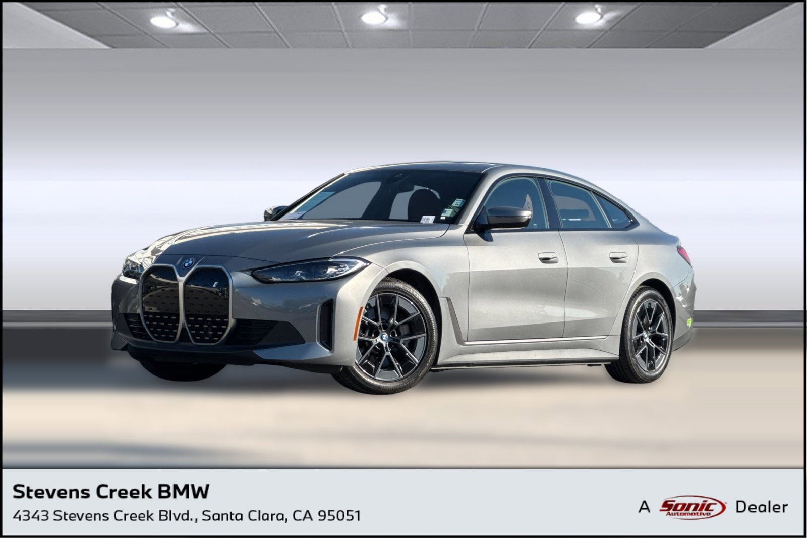 2023 BMW i4 M50's photo