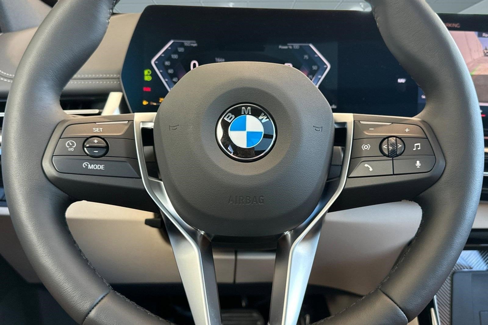 2025 BMW X1 28i - Photo 19