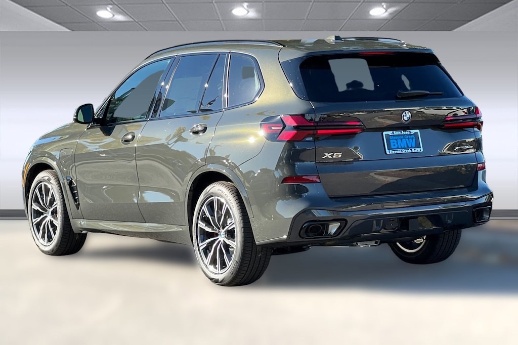 New 2026 BMW X5 PHEV xDrive50e SUV