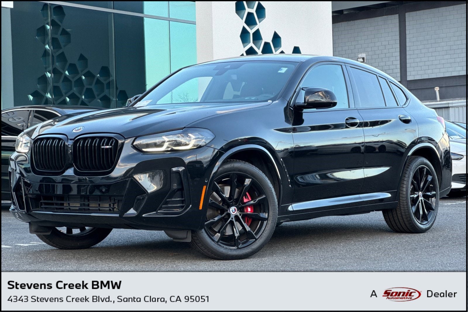 2023 BMW X4 M40i's photo
