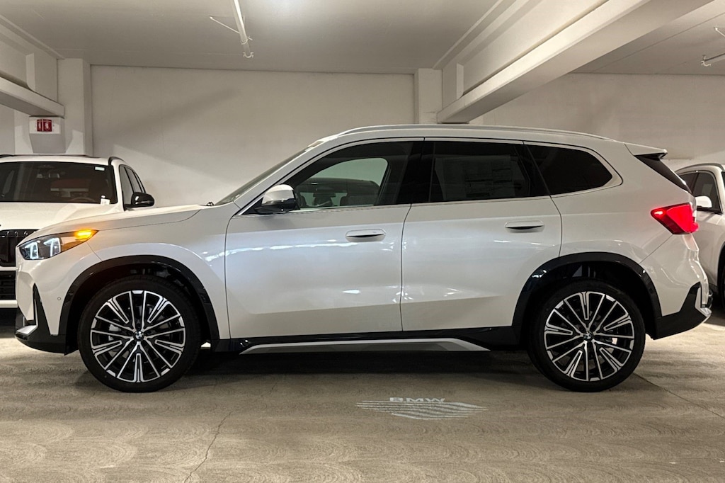 New 2026 BMW X1 xDrive28i SUV