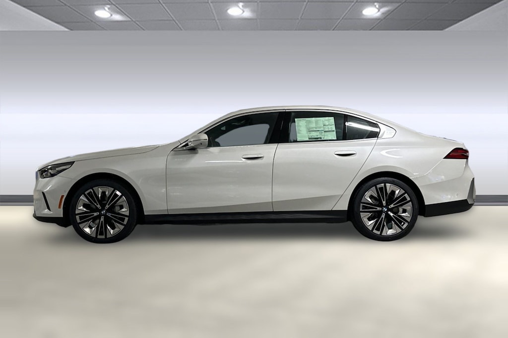 New 2027 BMW 530i Sedan