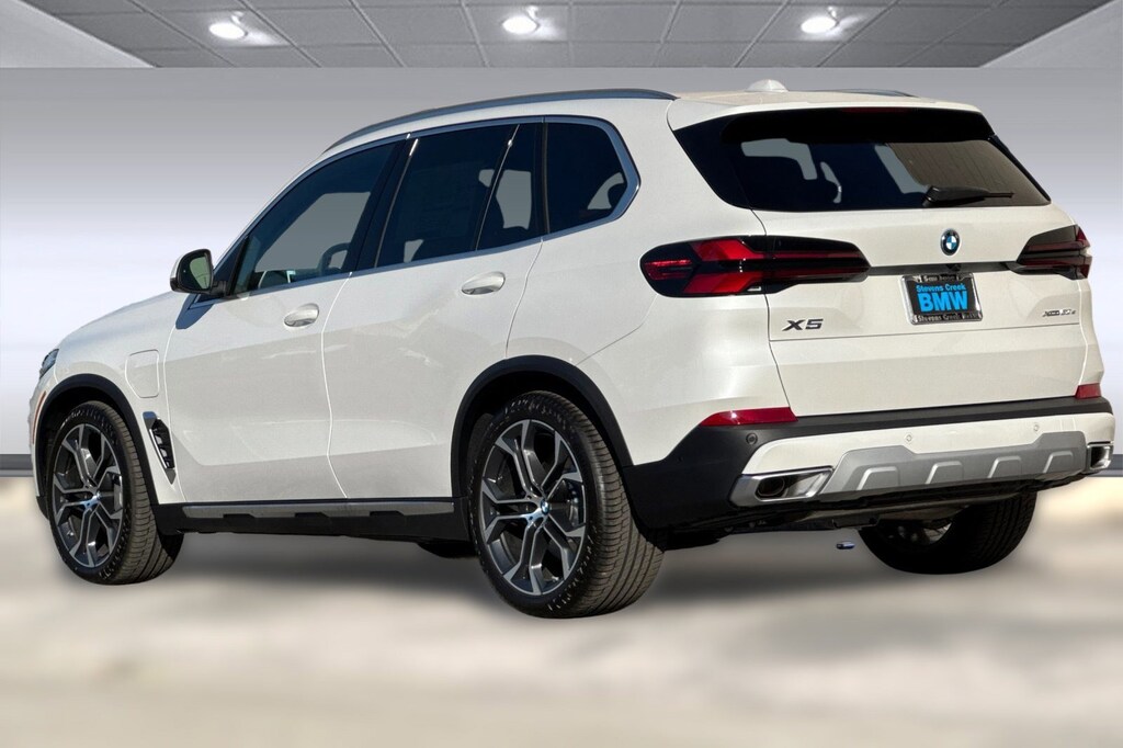 New 2026 BMW X5 PHEV xDrive50e SUV