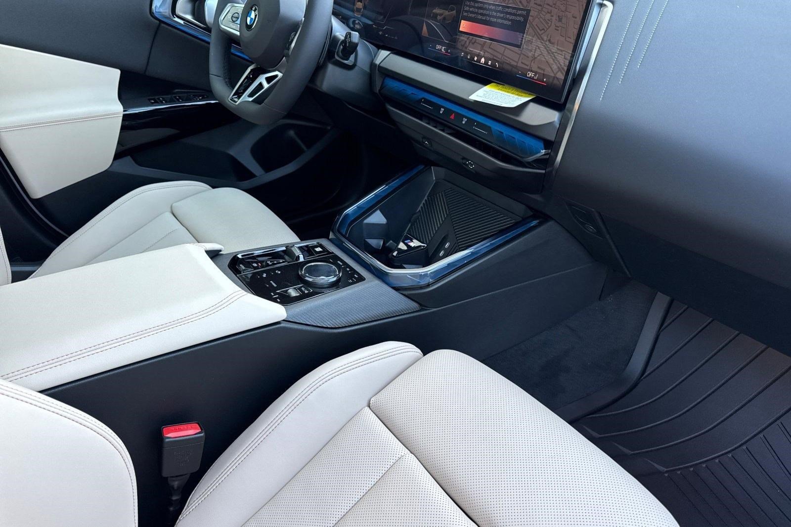 2026 BMW X3 30 - Photo 28