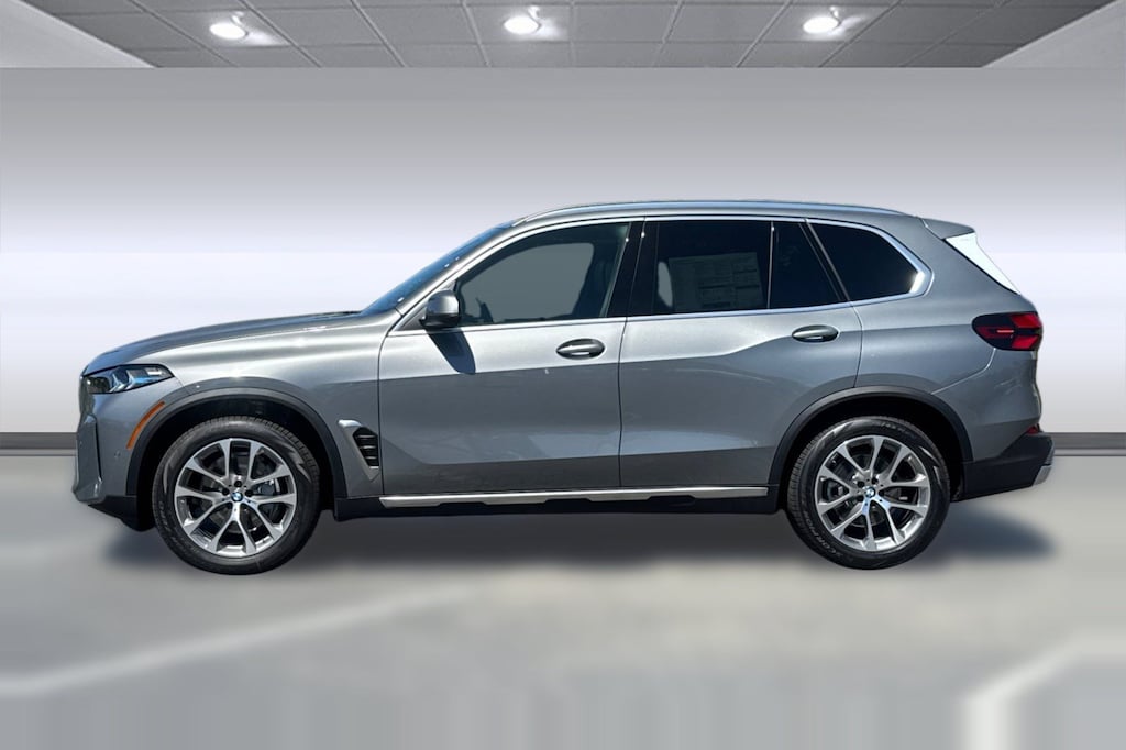 New 2026 BMW X5 xDrive40i SUV