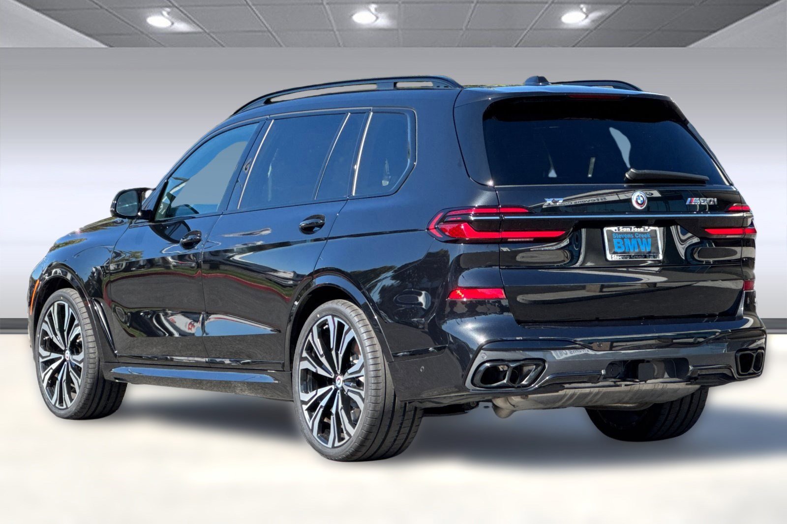 2023 Bmw X7 M60i photo 3